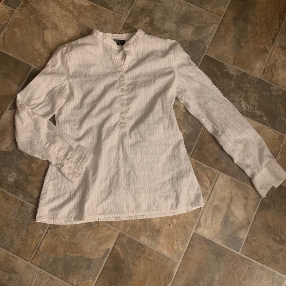 Women’s Button Up Blouse